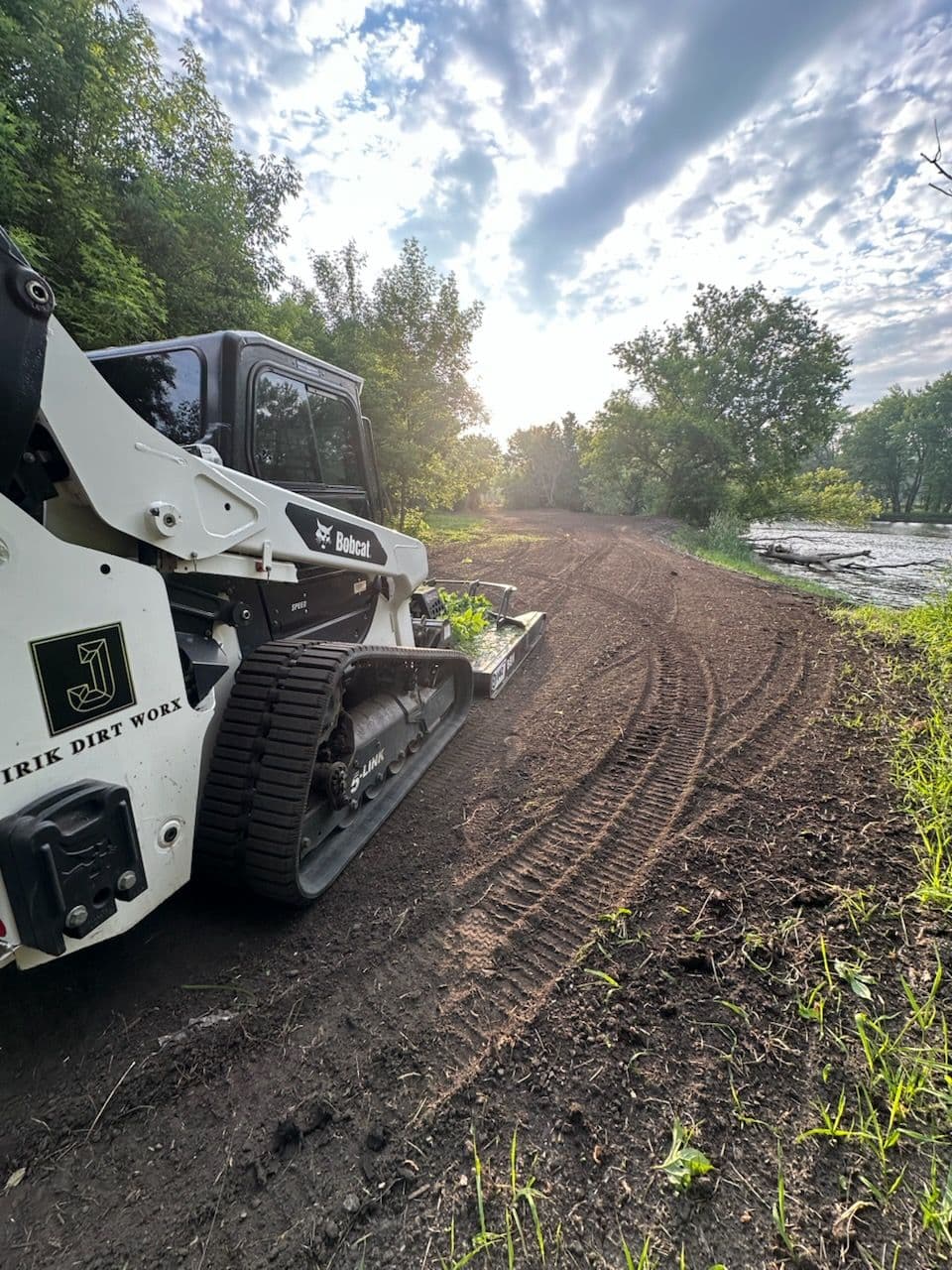 Riverfront Path Cleared for Scenic Walks image